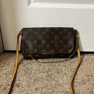 Louis Vuitton Monogram Brown Clutch